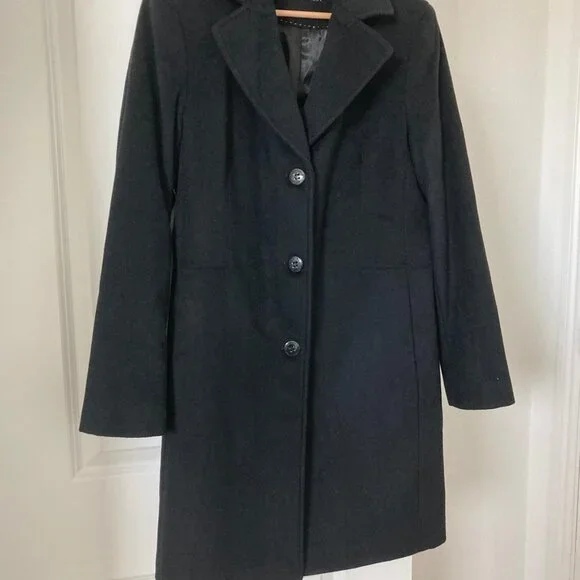 Celvin Klien Winter Jacket - Picture 2 of 6